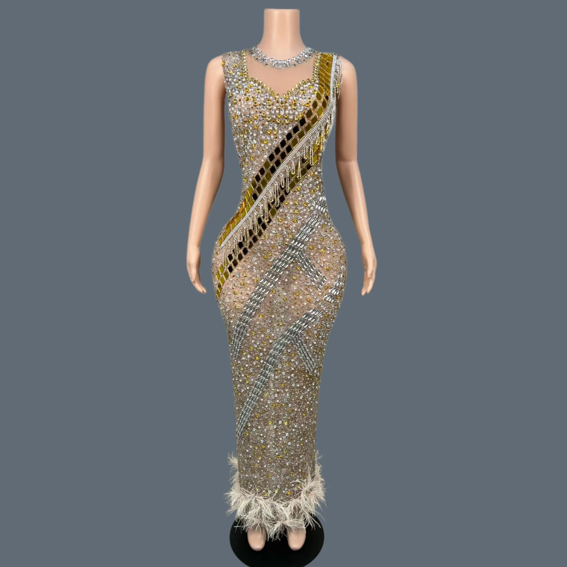 Luxury Pageant Sparkly Gold Silver Rhinestone Feather Hem Maxi Dress Women Birthday Celebrate Party Sexy Evening Gown Huangjinye
Luxury Pageant Sparkly Gold Silver Rhinestone Feather Hem Maxi Dress Women Birthday Celebrate Party Sexy Evening Gown Huangjinye