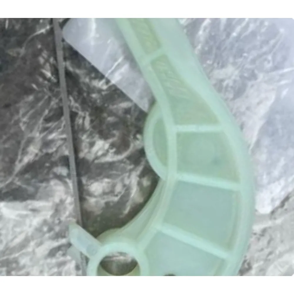 For MAXUS G10 D90 G50 Engine Oil Pump Chain Tensioner Assembly Tensioners Guide Rail Accessories China Brand Automotive Parts
For MAXUS G10 D90 G50 Engine Oil Pump Chain Tensioner Assembly Tensioners Guide Rail Accessories China Brand Automotive Parts