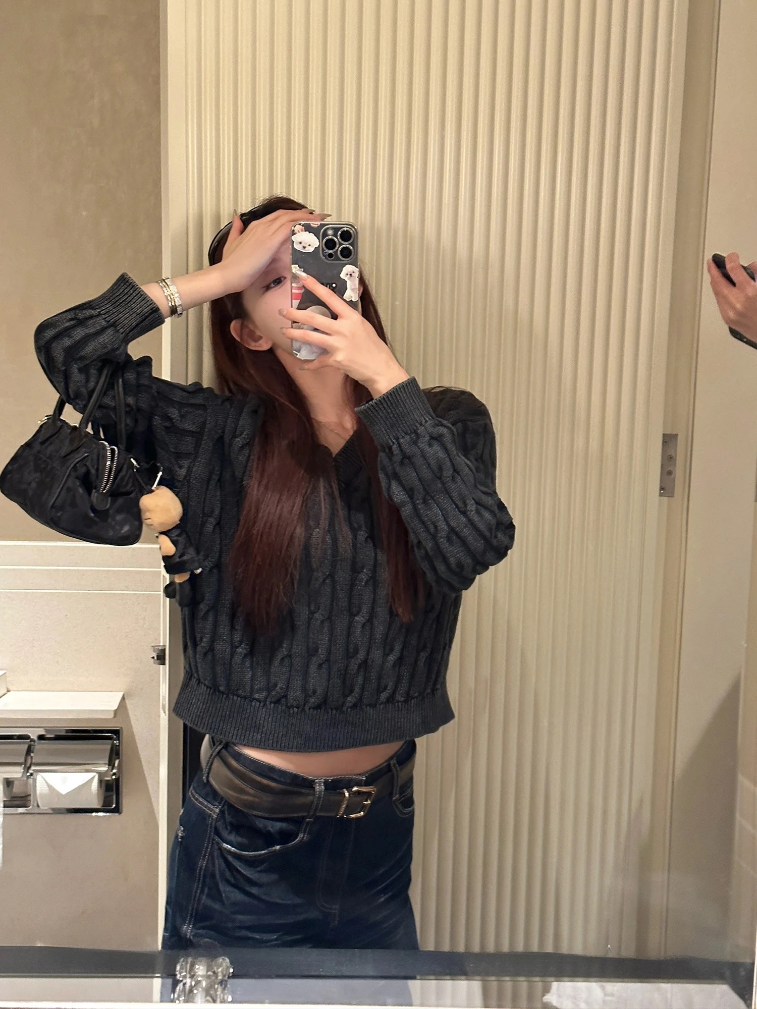 SUONE Design Loose ort Knitted Sweater Women's Autumn Winter V-Ne Long Sve Waed Twist Flower Cotton Crew Ne Top
SUONE Design Loose ort Knitted Sweater Women's Autumn Winter V-Ne Long Sve Waed Twist Flower Cotton Crew Ne Top