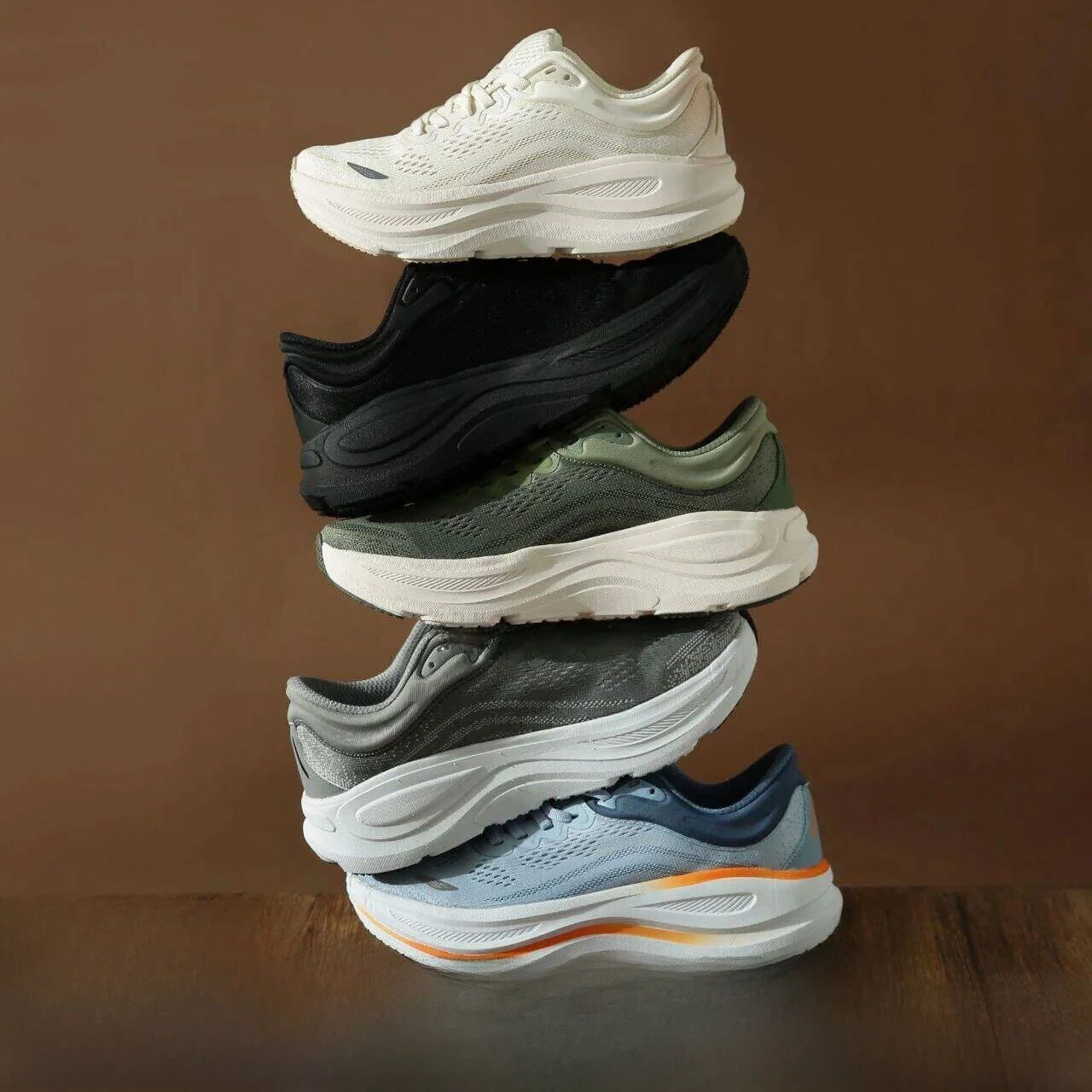 Ultra-Comfortable True Air Cushion Running Shoes Men's Women's Marathon Road Race Sports Shoes Shock Absorption Rebound
Ultra-Comfortable True Air Cushion Running Shoes Men's Women's Marathon Road Race Sports Shoes Shock Absorption Rebound