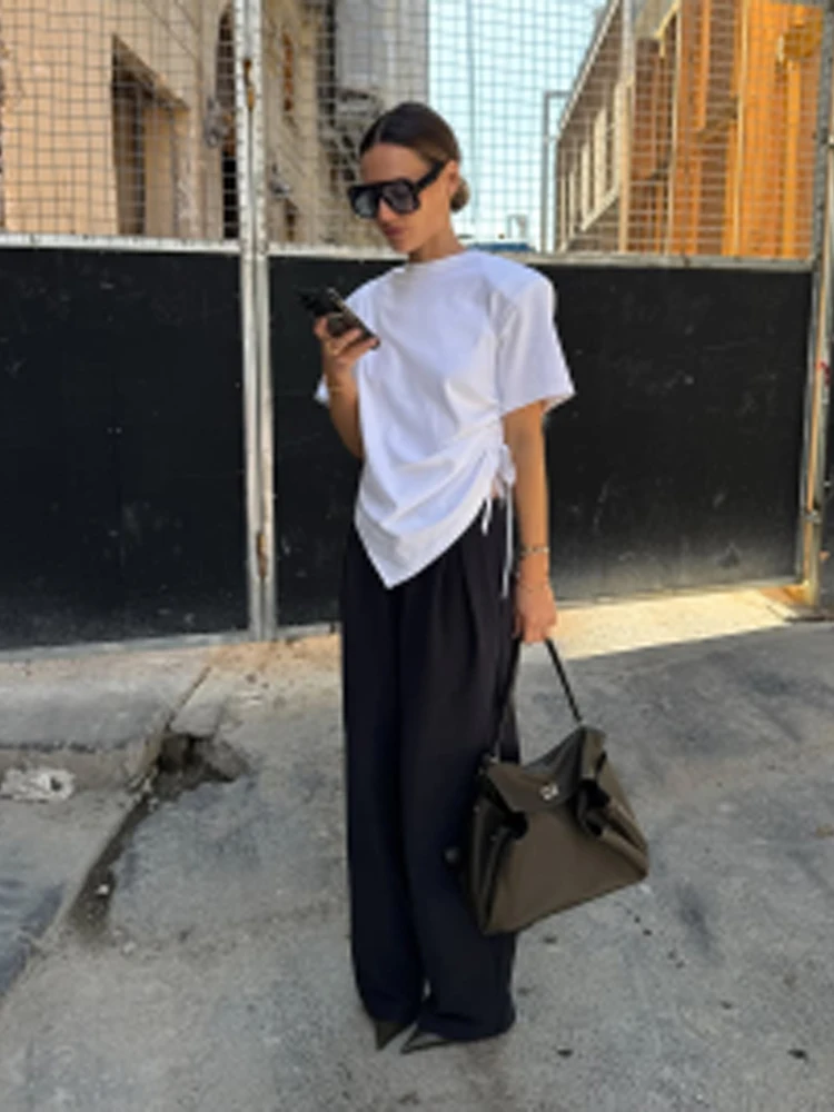 Versatile Regular-shoulder T-shirts Women Casual White Round Neck Irregular Hem Pleated Short Top Summer Daily Lady Street Tops
Versatile Regular-shoulder T-shirts Women Casual White Round Neck Irregular Hem Pleated Short Top Summer Daily Lady Street Tops