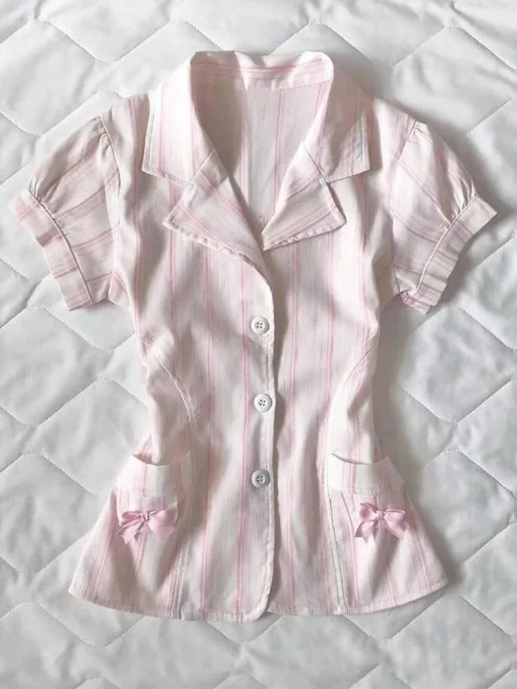 90s Sweet Girl Stripe Blouse Women 2025 Summer Kawaii Bow Short Sleeve Shirt Female Vintage Slim Fit Lapel Y2K Корейские милые топы
90s Sweet Girl Stripe Blouse Women 2025 Summer Kawaii Bow Short Sleeve Shirt Female Vintage Slim Fit Lapel Y2K Корейские милые топы
