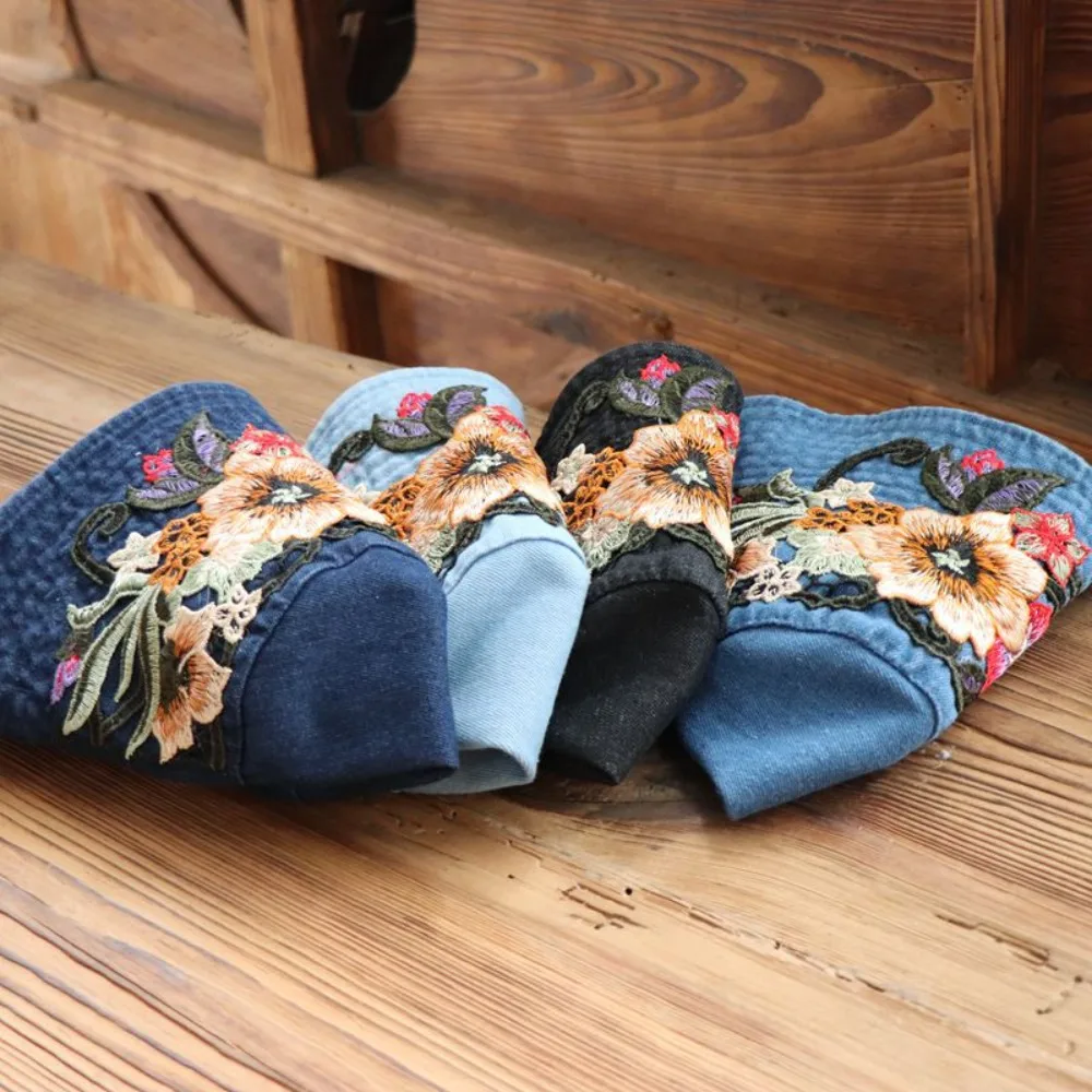 Модная рыбацкая шляпа с вышивкой в этническом стиле, повседневная дышащая панама, солнцезащитная кепка для женщин
Модная рыбацкая шляпа с вышивкой в этническом стиле, повседневная дышащая панама, солнцезащитная кепка для женщин