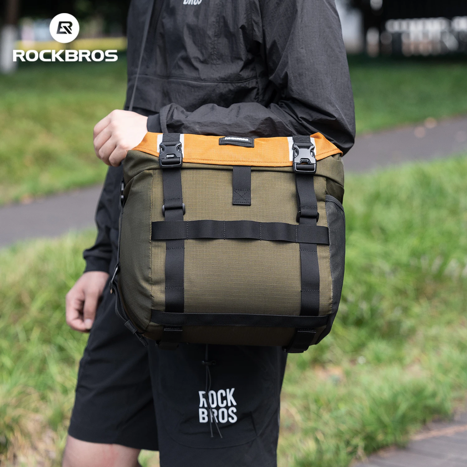 Передняя велосипедная сумка ROCKBROS, портативная водонепроницаемая сумка на плечо, универсальная для нескольких сценариев, расширяемая сумка на руль 24 л
Передняя велосипедная сумка ROCKBROS, портативная водонепроницаемая сумка на плечо, универсальная для нескольких сценариев, расширяемая сумка на руль 24 л