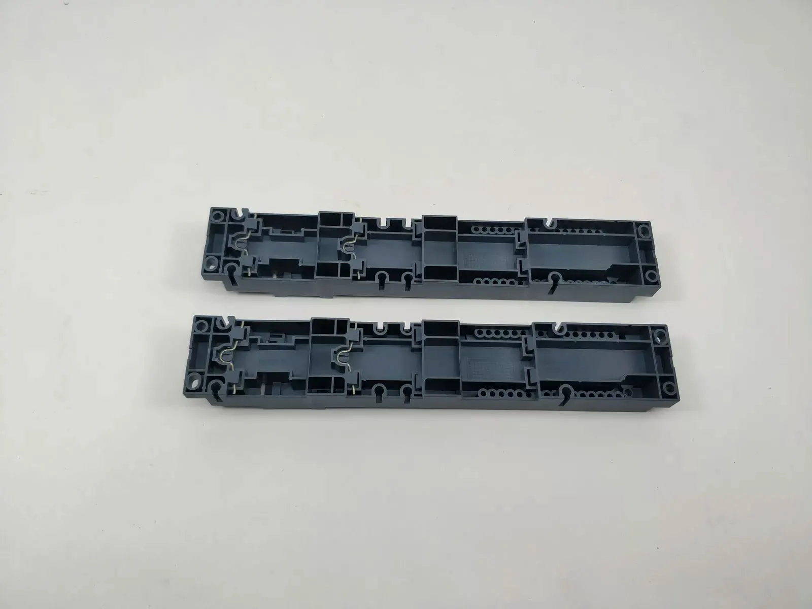 Совершенно новый 3RA2923-1BB1 3RA2923-1BB2 3RA2923-1DB1 3RA2923-1DB2 3RA2923-1EB1 Гарантия один год
Совершенно новый 3RA2923-1BB1 3RA2923-1BB2 3RA2923-1DB1 3RA2923-1DB2 3RA2923-1EB1 Гарантия один год