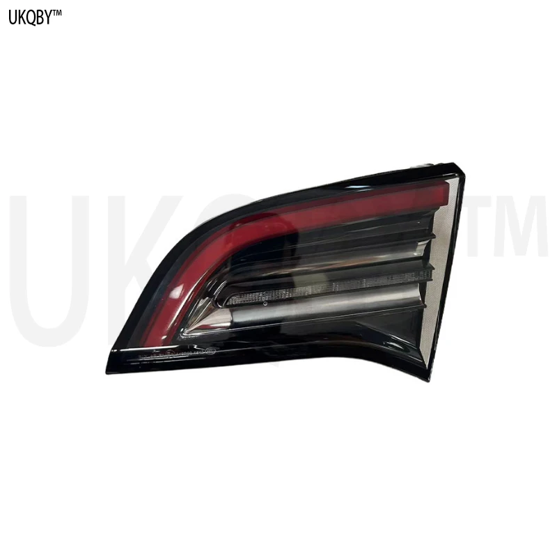 Suitable for 21-22 Te s la Model 3/y rear interior taillights 1077402-00-B 1077401-00-B
Suitable for 21-22 Te s la Model 3/y rear interior taillights 1077402-00-B 1077401-00-B