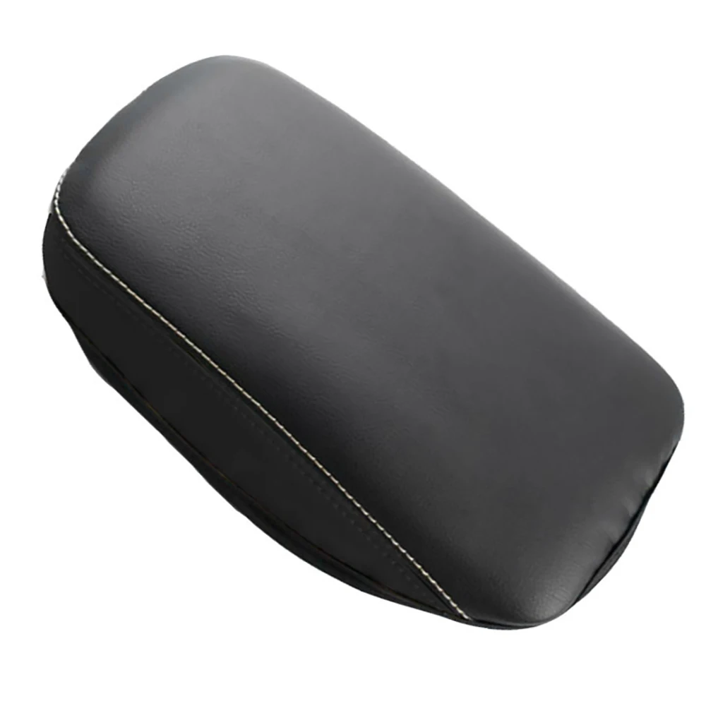 Car Center Console Lid Armrest Box Leather Protective Cover Cushion Pad for Honda HRV HR-V Vezel 2021 2022
Car Center Console Lid Armrest Box Leather Protective Cover Cushion Pad for Honda HRV HR-V Vezel 2021 2022