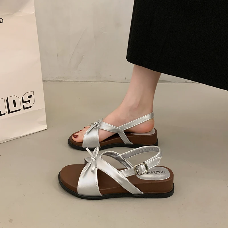 Short Distance Travel Ladies Flat Sandals Anti Slip Compact Size Convenient Storage Daily Outdoor Leisure Walking Footwear
Short Distance Travel Ladies Flat Sandals Anti Slip Compact Size Convenient Storage Daily Outdoor Leisure Walking Footwear