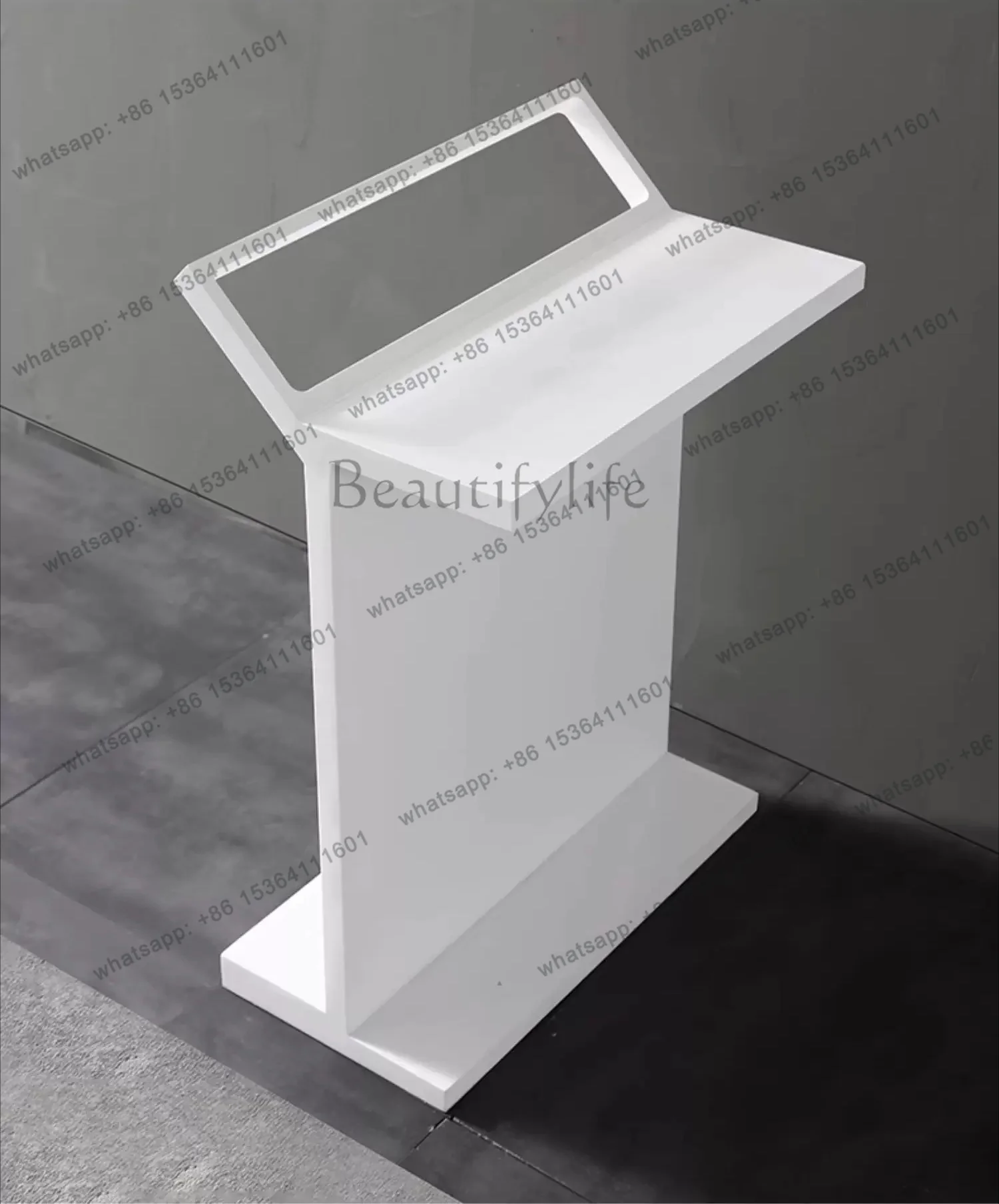 Bathroom floor towel rack, artificial stone countertop, bathtub rack, Nordic bathroom, living room ornament
Bathroom floor towel rack, artificial stone countertop, bathtub rack, Nordic bathroom, living room ornament