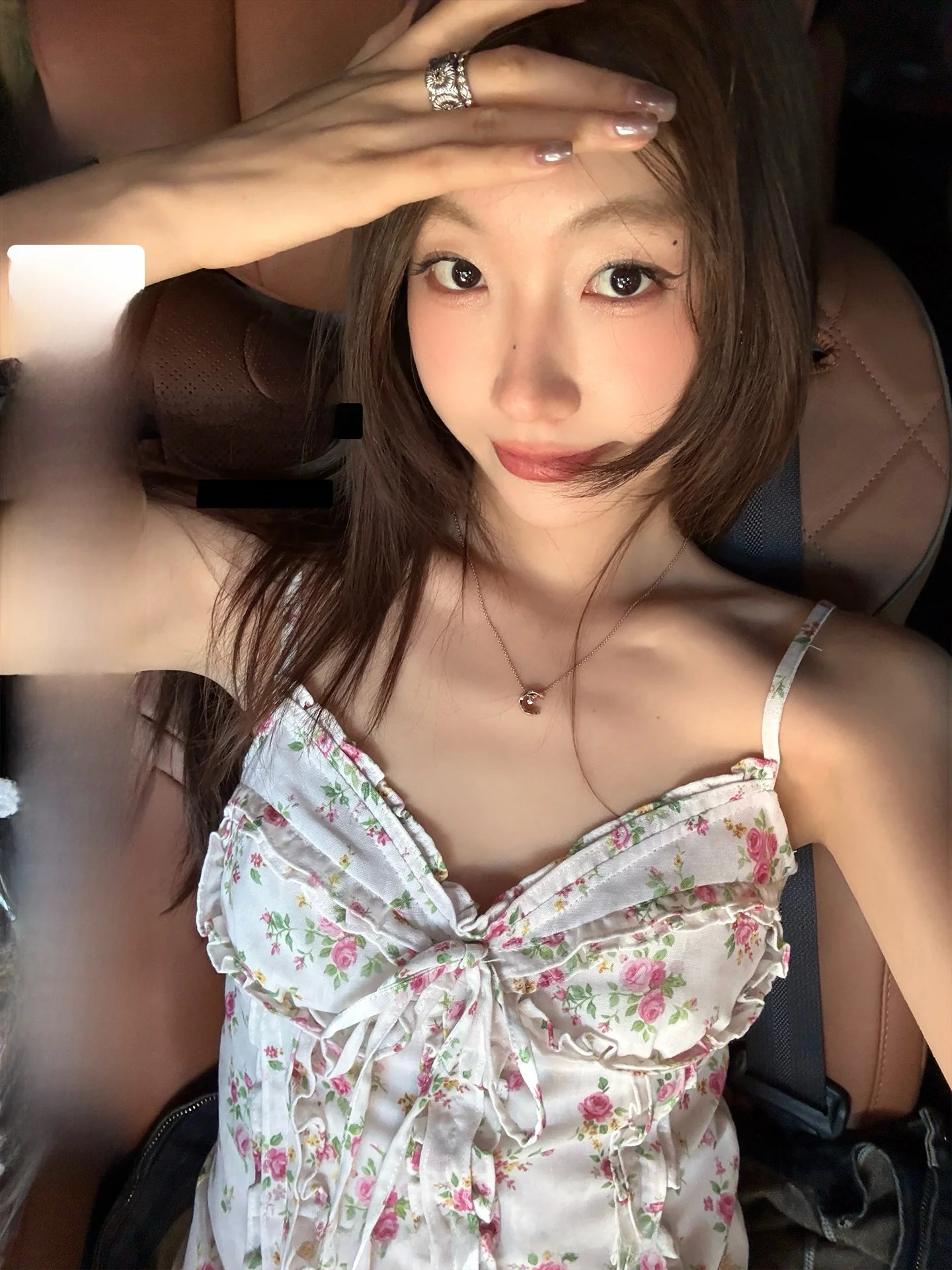 Ranwear Linen Knot Floral Print Double Version Halter Neck Vest Women's Slim Fit Short Length Polyester Fiber Vest
Ranwear Linen Knot Floral Print Double Version Halter Neck Vest Women's Slim Fit Short Length Polyester Fiber Vest