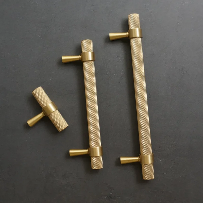 Luxury 10PCS Solid Brass European Furniture Handles Drawer Pulls Cupboard Wardrobe Kitchen Shoe TV Cabinet Pulls Handles
Luxury 10PCS Solid Brass European Furniture Handles Drawer Pulls Cupboard Wardrobe Kitchen Shoe TV Cabinet Pulls Handles