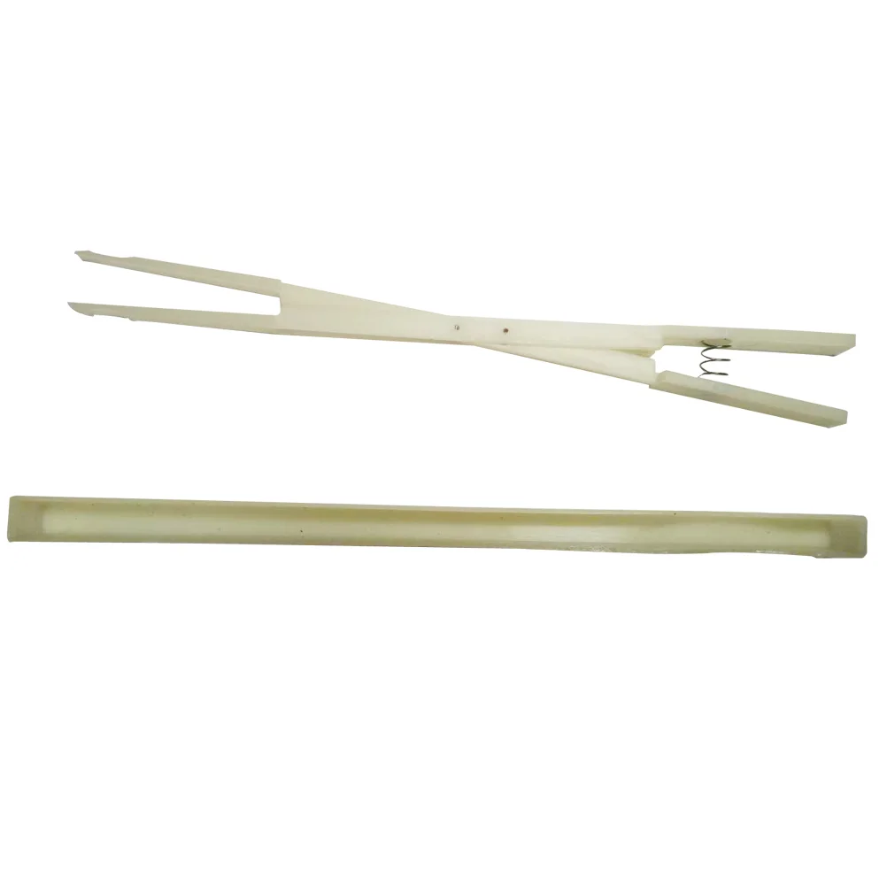 Nylon Treble Clamp 20x2x1cm White for Piano Tuning Repairing Tuning Repairing Tool Tweezer Design Mediant Alt Tool
Nylon Treble Clamp 20x2x1cm White for Piano Tuning Repairing Tuning Repairing Tool Tweezer Design Mediant Alt Tool