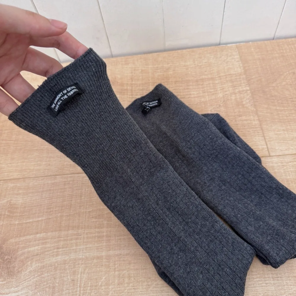 Simple Japanese Style Women Stockings Breathable Thickened Long Socks Solid Color Knee High Socks Autumn 
Simple Japanese Style Women Stockings Breathable Thickened Long Socks Solid Color Knee High Socks Autumn