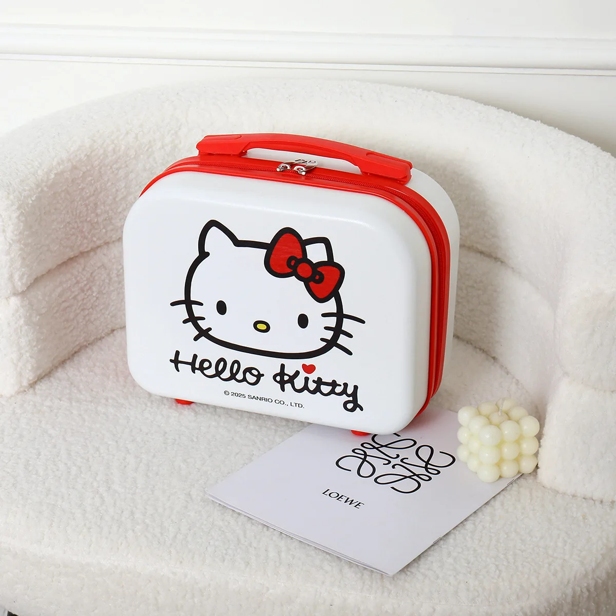 Miniso Hellokitty Makeup Bag Cartoon Portable Large Capacity Storage Multipurpose Souvenir Gift Bags for Woman Travel
Miniso Hellokitty Makeup Bag Cartoon Portable Large Capacity Storage Multipurpose Souvenir Gift Bags for Woman Travel