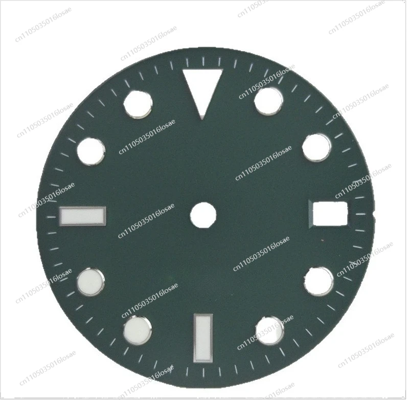 Аксессуары для модификации часов: светящийся циферблат 28,5 мм, подходит для механизмов 8215/NH35.
Аксессуары для модификации часов: светящийся циферблат 28,5 мм, подходит для механизмов 8215/NH35.