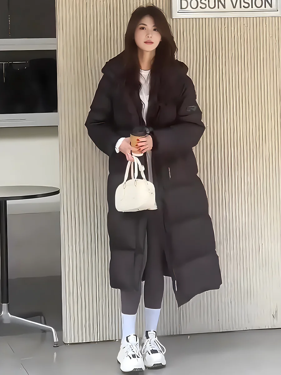 Модная повседневная высококачественная белая пуховая куртка-пуховик для женщин, длинное пальто с капюшоном и воротником-стойкой, роскошное зимнее новое поступление
Модная повседневная высококачественная белая пуховая куртка-пуховик для женщин, длинное пальто с капюшоном и воротником-стойкой, роскошное зимнее новое поступление