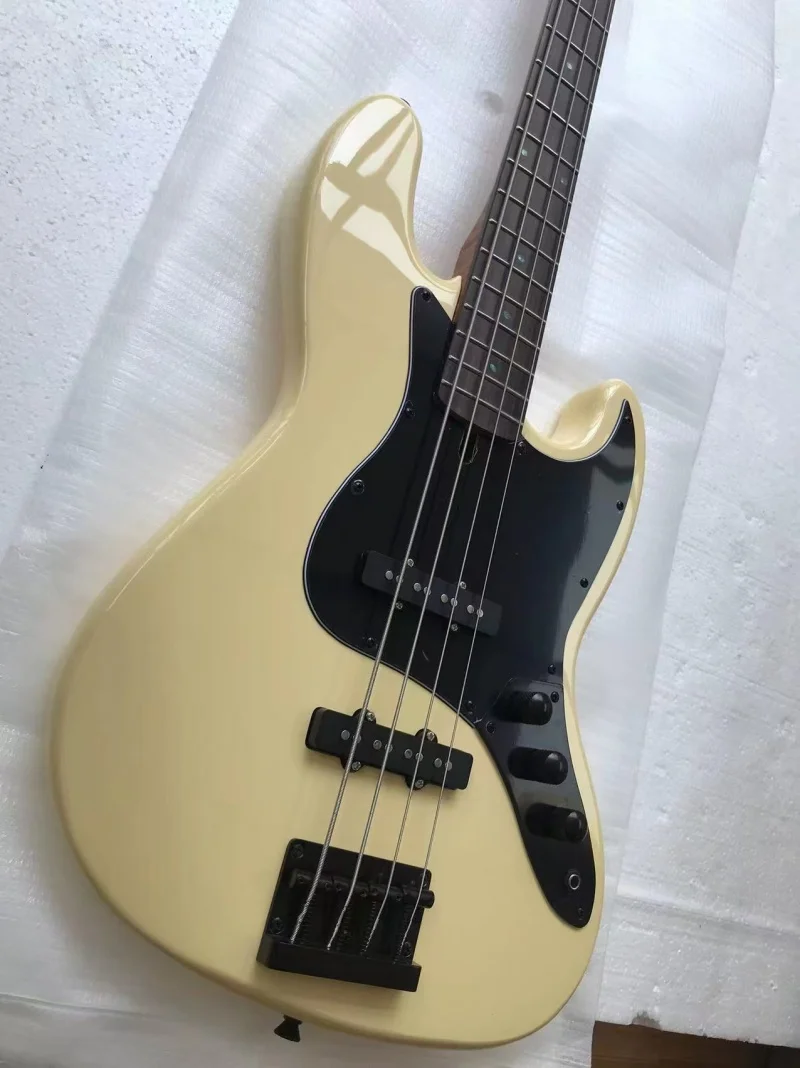 High quality 4-string electric bass,Flame maple neck,Polka dot abalone Mosaic,Black hardware,Solid wood quality, free delivery
High quality 4-string electric bass,Flame maple neck,Polka dot abalone Mosaic,Black hardware,Solid wood quality, free delivery