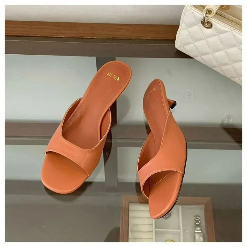 Female Slippers Mule Patent Leather Outdoor Flip Flops 2026 Fashion Sexy Thin High Heels Slides Women Open Toe Pumps Slip Sandal
Female Slippers Mule Patent Leather Outdoor Flip Flops 2026 Fashion Sexy Thin High Heels Slides Women Open Toe Pumps Slip Sandal