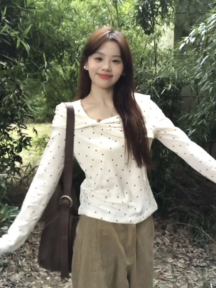 New Y2k Polka Dot Long Sleeve Pullovers Tops Women 2000s Frill Pullover Korean Style Harajuku Slim Women Tops Aesthetics Clothes
New Y2k Polka Dot Long Sleeve Pullovers Tops Women 2000s Frill Pullover Korean Style Harajuku Slim Women Tops Aesthetics Clothes