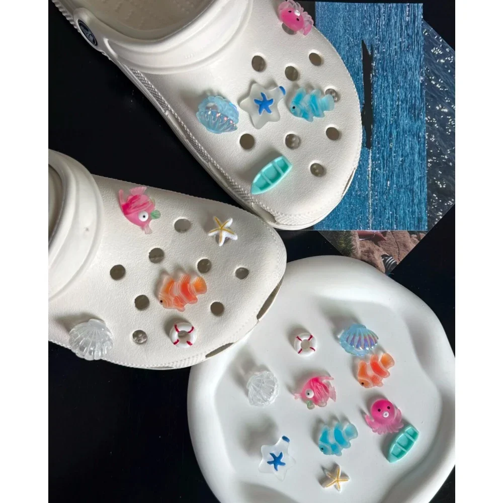 10pcs Shining Shell Marine Animal Shoe Charms Sandals Shoes Decoration Slipper Accessories for Girls Hole Shoes DIY Gift
10pcs Shining Shell Marine Animal Shoe Charms Sandals Shoes Decoration Slipper Accessories for Girls Hole Shoes DIY Gift