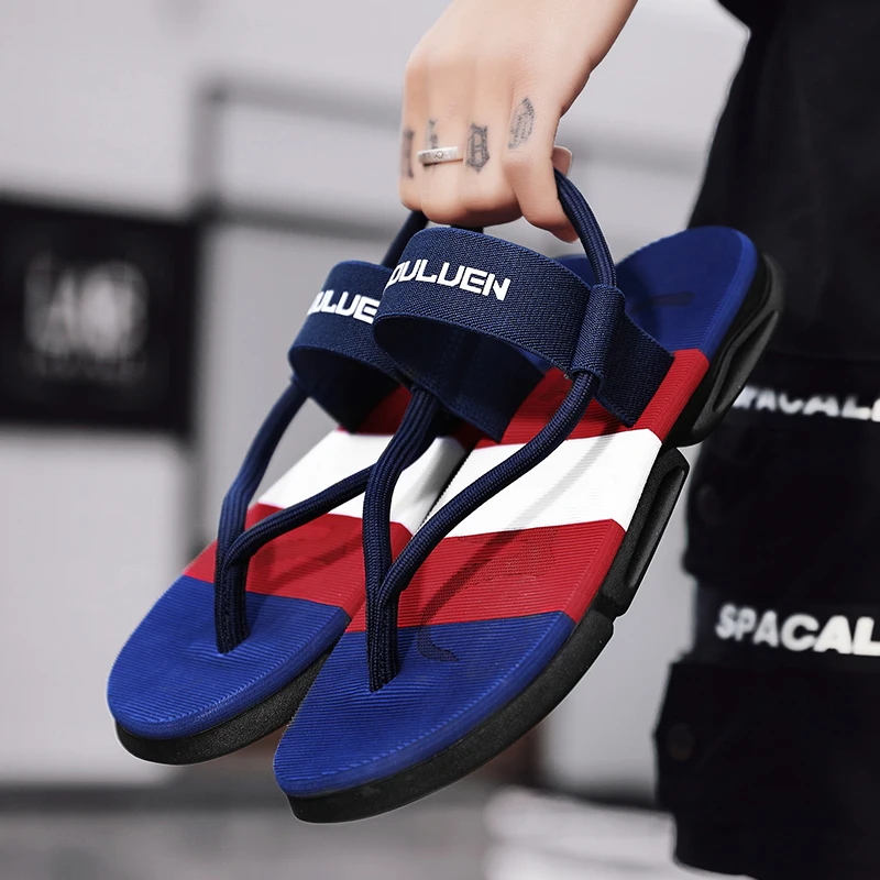 Лето 202, новые повседневные и модные шлепанцы для уличного ношения на пляже, удобные крутые тапочки на мягкой подошве
Лето 202, новые повседневные и модные шлепанцы для уличного ношения на пляже, удобные крутые тапочки на мягкой подошве