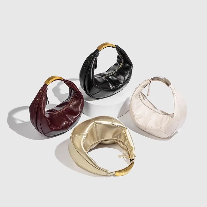 Metal handle oval shoulder crescent bag women's hand underarm messenger bag
Metal handle oval shoulder crescent bag women's hand underarm messenger bag