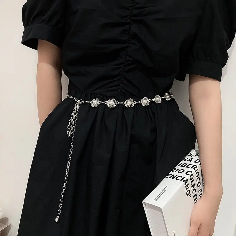 Xiaoxiangfeng Waist Chain Women's Decorative Skirt 2025 New Summer Rhinestone Belt Hanfu Jk Uniform Accessories Versatile
Xiaoxiangfeng Waist Chain Women's Decorative Skirt 2025 New Summer Rhinestone Belt Hanfu Jk Uniform Accessories Versatile