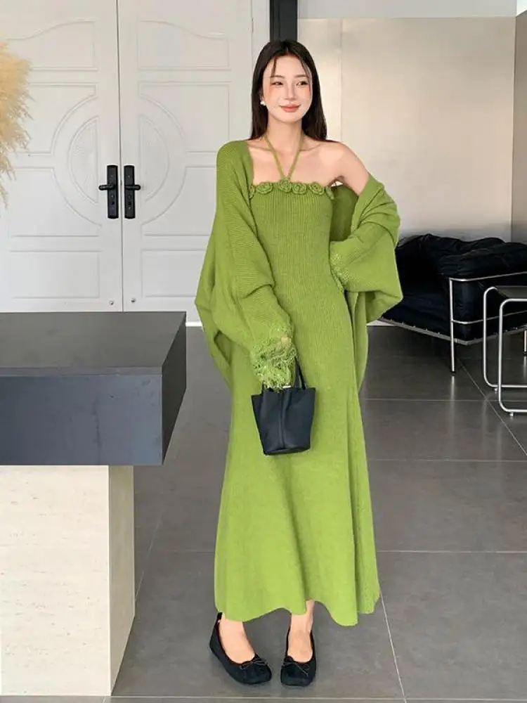 Autumn Winter Women Solid Lace Long Sleeves Elegant Cardigan Sweater Tops And Sexy Knitted Halter Dress Two Piece Set 2025 Trend
Autumn Winter Women Solid Lace Long Sleeves Elegant Cardigan Sweater Tops And Sexy Knitted Halter Dress Two Piece Set 2025 Trend