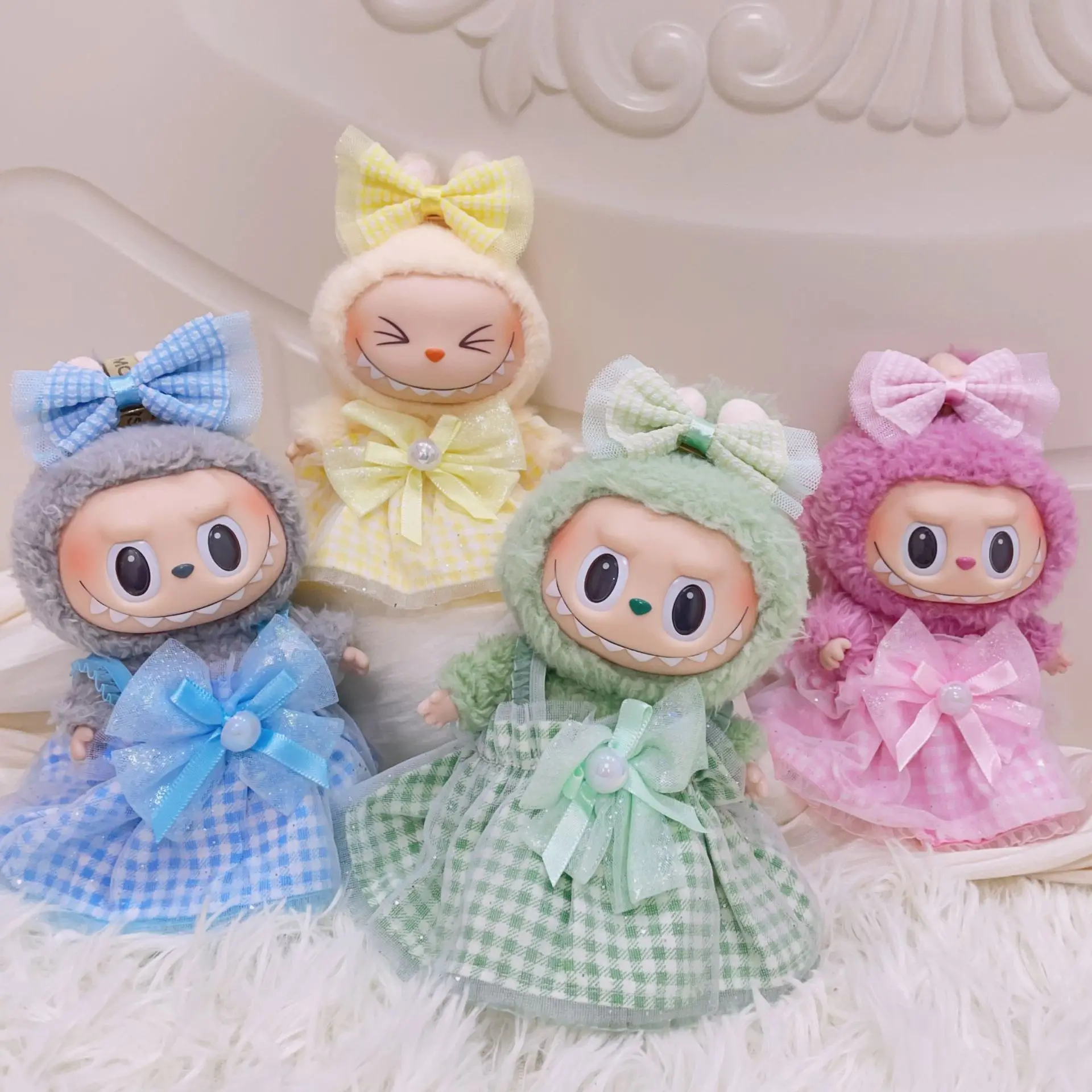 Labubu Doll Clothes Jewelry Checkered Skirt Set 17cm Plush Doll Clothes Replacement Labubu I II Idol Doll Sitting Party
Labubu Doll Clothes Jewelry Checkered Skirt Set 17cm Plush Doll Clothes Replacement Labubu I II Idol Doll Sitting Party