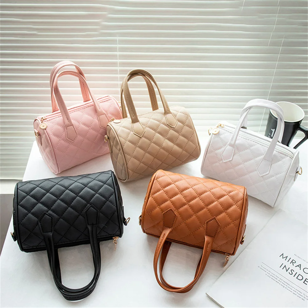 Portable Storage Bag Purse Women Mini Makeup Handbags Cute Cartoon Small Travel Cosmetic Lipstick Earphone Bag Card Wallet Pouch
Portable Storage Bag Purse Women Mini Makeup Handbags Cute Cartoon Small Travel Cosmetic Lipstick Earphone Bag Card Wallet Pouch