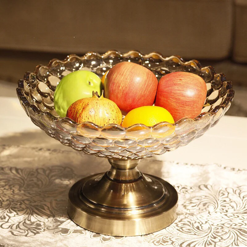 American luxury European high-grade crystal fruit dish glass fruit dish living room home decoration gifts
American luxury European high-grade crystal fruit dish glass fruit dish living room home decoration gifts