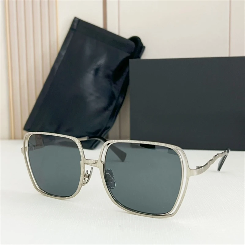 KUB H14 Square Design Women Men Sunglasses Titanium Fashion Shades Classic Eyewear Male Female Beach Sunglasses Outdoor
KUB H14 Square Design Women Men Sunglasses Titanium Fashion Shades Classic Eyewear Male Female Beach Sunglasses Outdoor