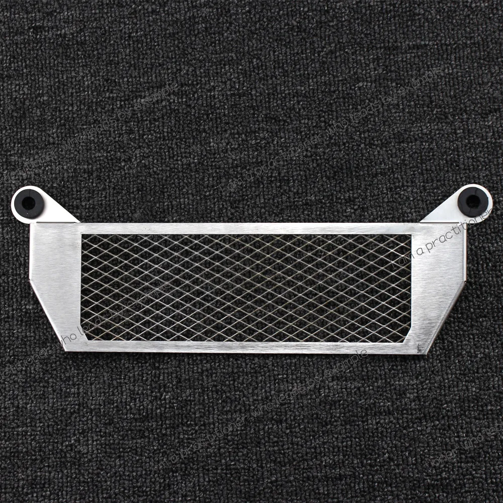 Applicable to BMW K1300R K1200R oil cooler protective net, oil cooler protective cover water tank net
Applicable to BMW K1300R K1200R oil cooler protective net, oil cooler protective cover water tank net