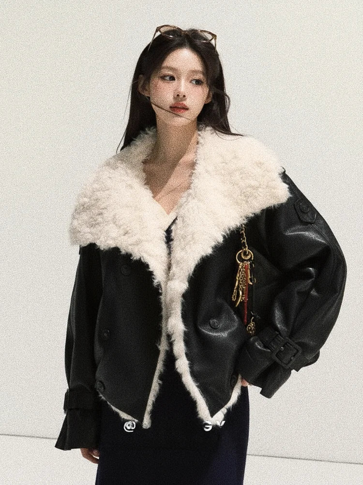 HeMing ort Парка из меха ягненка Мягкий легкий туман с воротником-фини Флип Повседневная свободная посадка Теплая полиэстеровая эластичная подол Длинное пальто све
HeMing ort Парка из меха ягненка Мягкий легкий туман с воротником-фини Флип Повседневная свободная посадка Теплая полиэстеровая эластичная подол Длинное пальто све