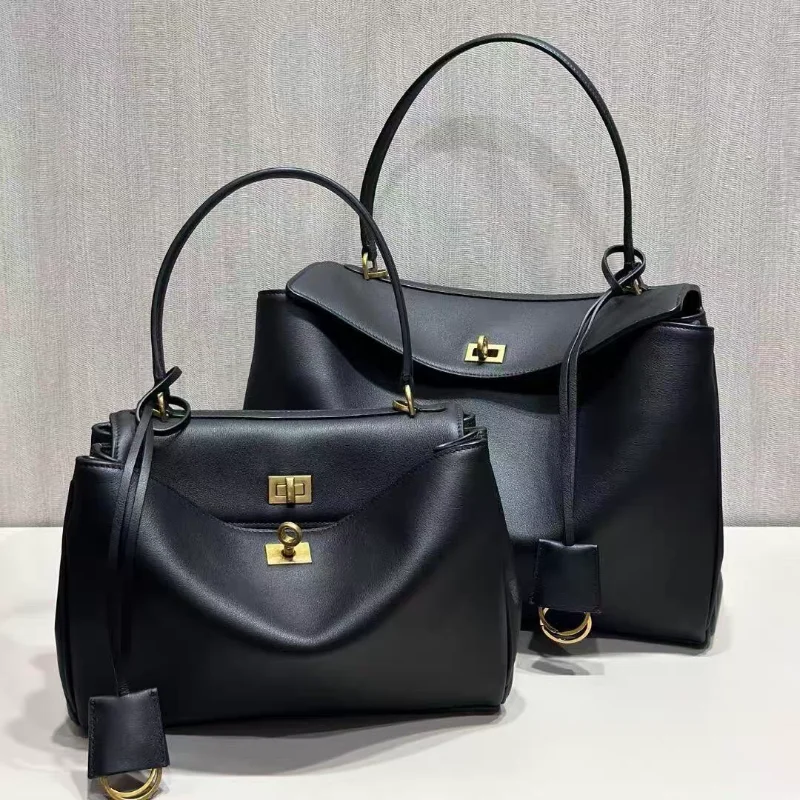 Brand Texture Women's Crossbody Bag Luxury Brown Suede Leather Gold Buckle Handheld Tote Bag Shoulder Bag Trendy Shoulder Bag
Brand Texture Women's Crossbody Bag Luxury Brown Suede Leather Gold Buckle Handheld Tote Bag Shoulder Bag Trendy Shoulder Bag