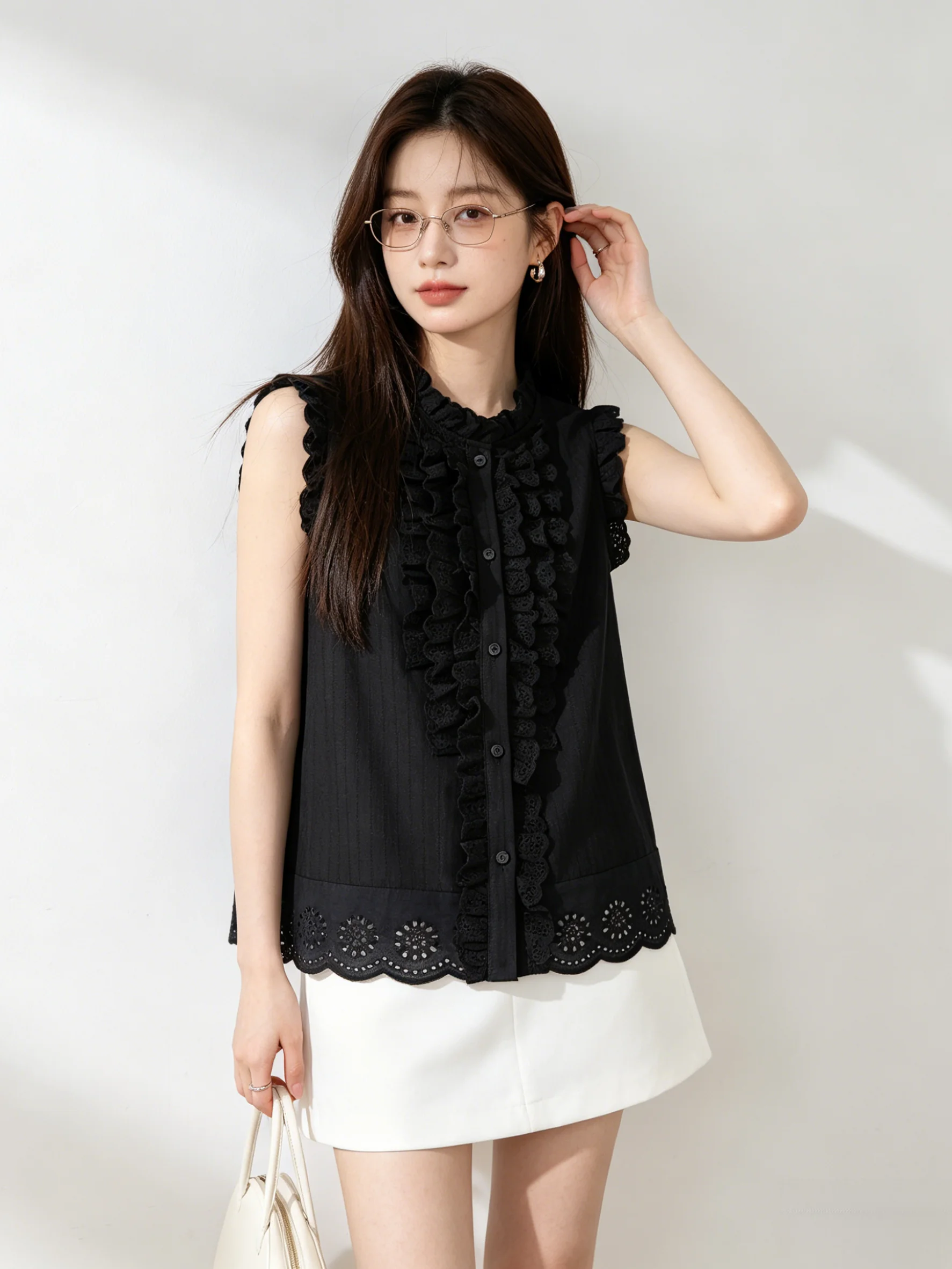 Korean Style Casual Loose Fit Lace Trim Splice Sleeveless Vest Versatile Summer Top Breathable Skin-Friendly Soft Floral Pattern
Korean Style Casual Loose Fit Lace Trim Splice Sleeveless Vest Versatile Summer Top Breathable Skin-Friendly Soft Floral Pattern