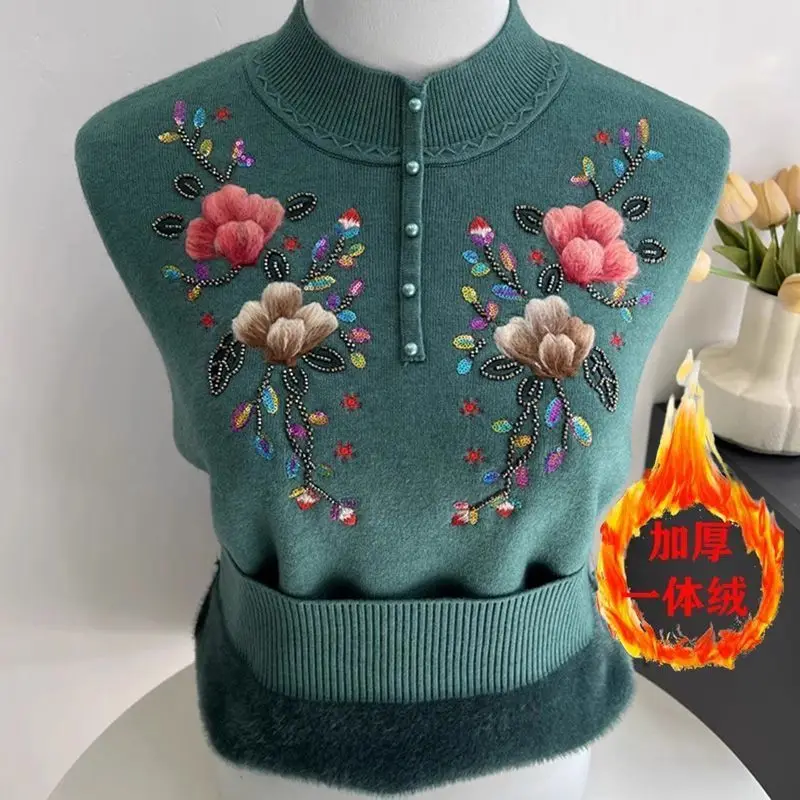 2025 Autumn Winter Mother Clothing Warm Velvet Embroidered Sweater Women Middle-aged Thick Knitted Sweater Pullover Female Tops
2025 Autumn Winter Mother Clothing Warm Velvet Embroidered Sweater Women Middle-aged Thick Knitted Sweater Pullover Female Tops
