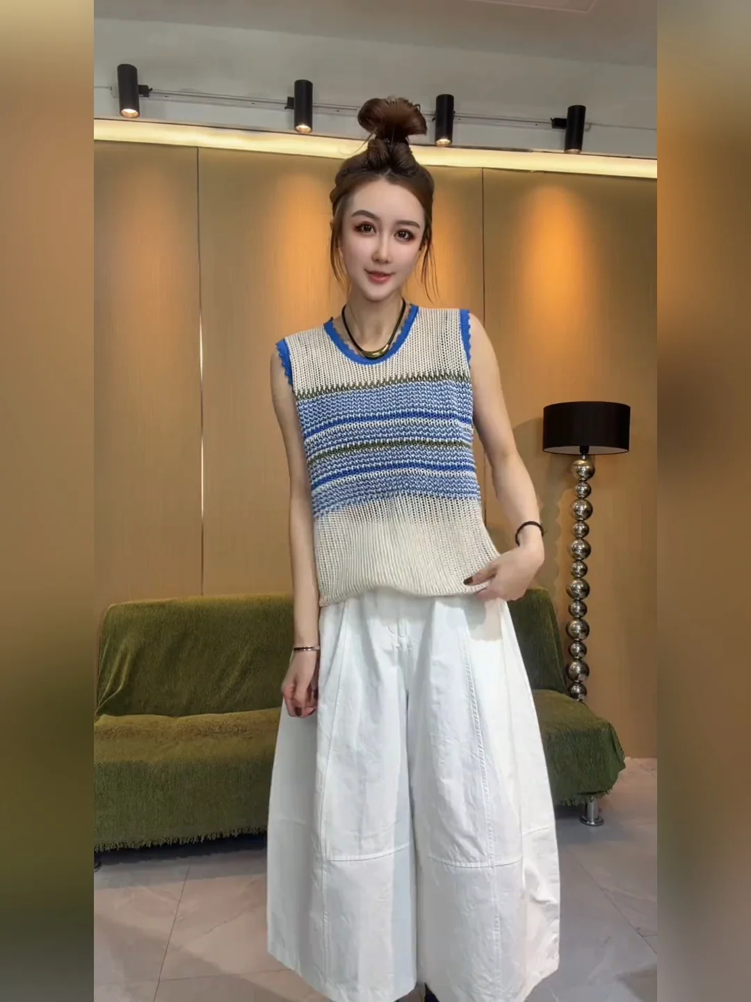 Dopamine Color Block Striped Sleeveless Knitted Vest High Waist Wide Leg Pants Set Women's Fashion Summer Outfit
Dopamine Color Block Striped Sleeveless Knitted Vest High Waist Wide Leg Pants Set Women's Fashion Summer Outfit