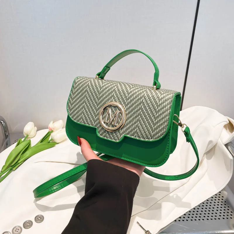 Мини-сумка SpringGlow для женщин RetroFusion Crossbody FlexWeave Vegan MultiScene ViralTech Essentials Artisanal StreetChic
Мини-сумка SpringGlow для женщин RetroFusion Crossbody FlexWeave Vegan MultiScene ViralTech Essentials Artisanal StreetChic