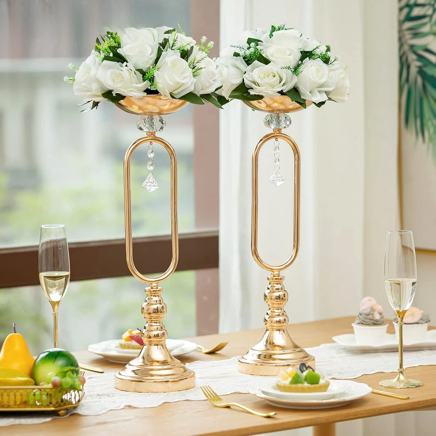 Pcs of 6 Fake Flower Ball Arrangement Bouquet,15 Heads Plastic Roses with Base, Suitable for Our Store's Wedding (Pure White)
Pcs of 6 Fake Flower Ball Arrangement Bouquet,15 Heads Plastic Roses with Base, Suitable for Our Store's Wedding (Pure White)