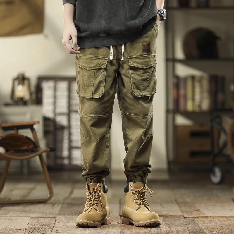 Loose Fit Men's Cargo Pants with Multiple Pockets, Autumn Tapered Jogger Trousers in Military Green
Loose Fit Men's Cargo Pants with Multiple Pockets, Autumn Tapered Jogger Trousers in Military Green