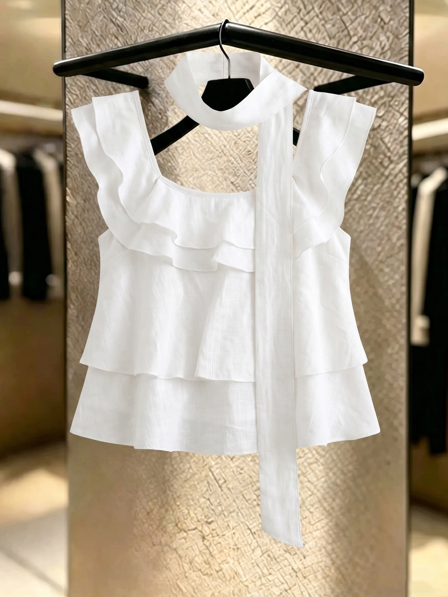 Fashionable Silk Shirt with Sash And Lace Trim Versatile Stylish Top Korean Style Straight Cut Sleeveless Pure Color Commute ...
Fashionable Silk Shirt with Sash And Lace Trim Versatile Stylish Top Korean Style Straight Cut Sleeveless Pure Color Commute ...