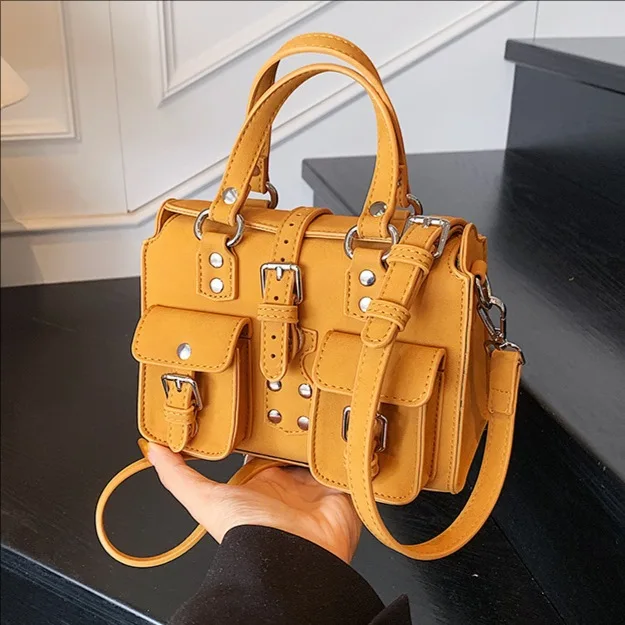 2023 летняя новая сумка через плечо для женщин, дизайнерская роскошная сумка с несколькими карманами, стильная пригородная сумка, модная сумка высокого качества
2023 летняя новая сумка через плечо для женщин, дизайнерская роскошная сумка с несколькими карманами, стильная пригородная сумка, модная сумка высокого качества