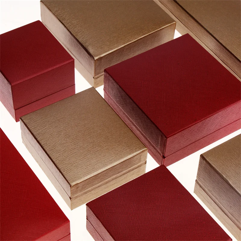 Quality Paper Box Earring Bracelet Necklace Storage case Gift packaging supplies Jewelry store Organizer Box
Quality Paper Box Earring Bracelet Necklace Storage case Gift packaging supplies Jewelry store Organizer Box