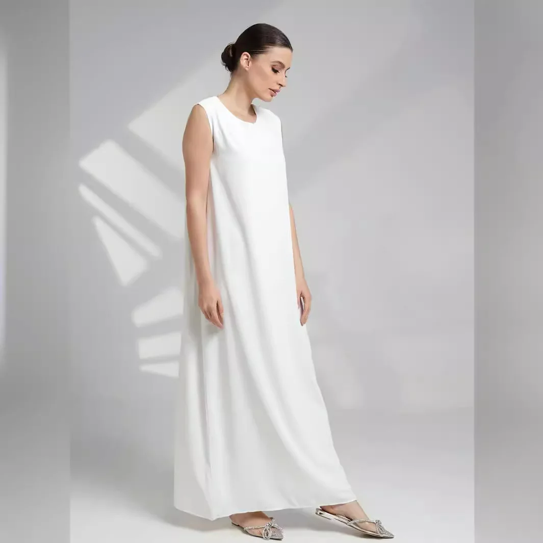 Eid Women Sleeveless Long Dress Abaya Muslim Soild Satin Vest Layering Vestidos Modest Underwear Inner Dresses Ramadan Arab Robe
Eid Women Sleeveless Long Dress Abaya Muslim Soild Satin Vest Layering Vestidos Modest Underwear Inner Dresses Ramadan Arab Robe