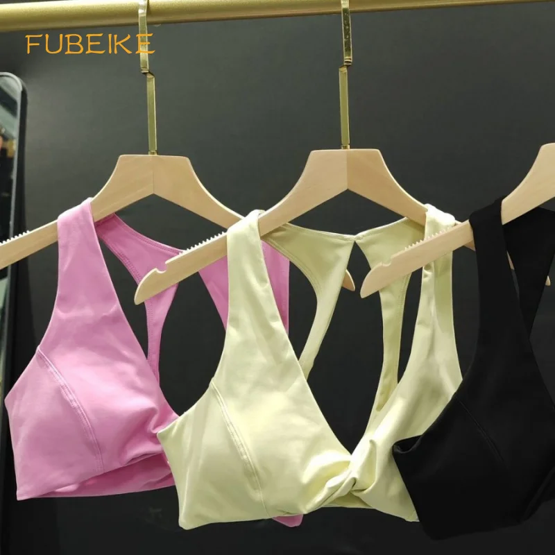 FUBEIKE Sports Bra Woman Exercise Yoga Clothes Outfit Top Running Workout Beauty Back Outer Wear Tight Vest Leggings For Women
FUBEIKE Sports Bra Woman Exercise Yoga Clothes Outfit Top Running Workout Beauty Back Outer Wear Tight Vest Leggings For Women