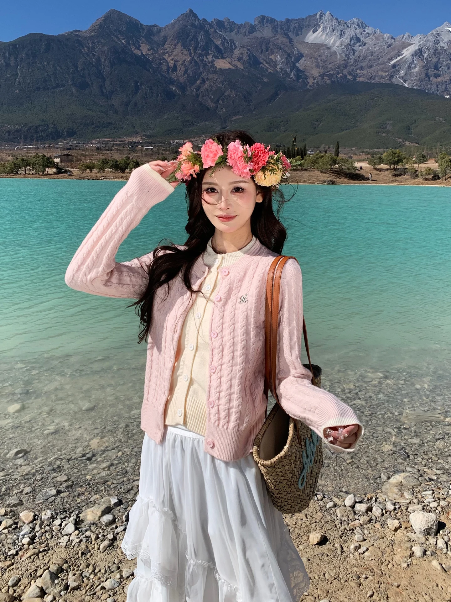 Sweet Pink Knitted Open Cardigan Women's Gentle Sweater Jacket Top Korean Style Fake Two-Piece Straight Tube Long Sleeve
Sweet Pink Knitted Open Cardigan Women's Gentle Sweater Jacket Top Korean Style Fake Two-Piece Straight Tube Long Sleeve