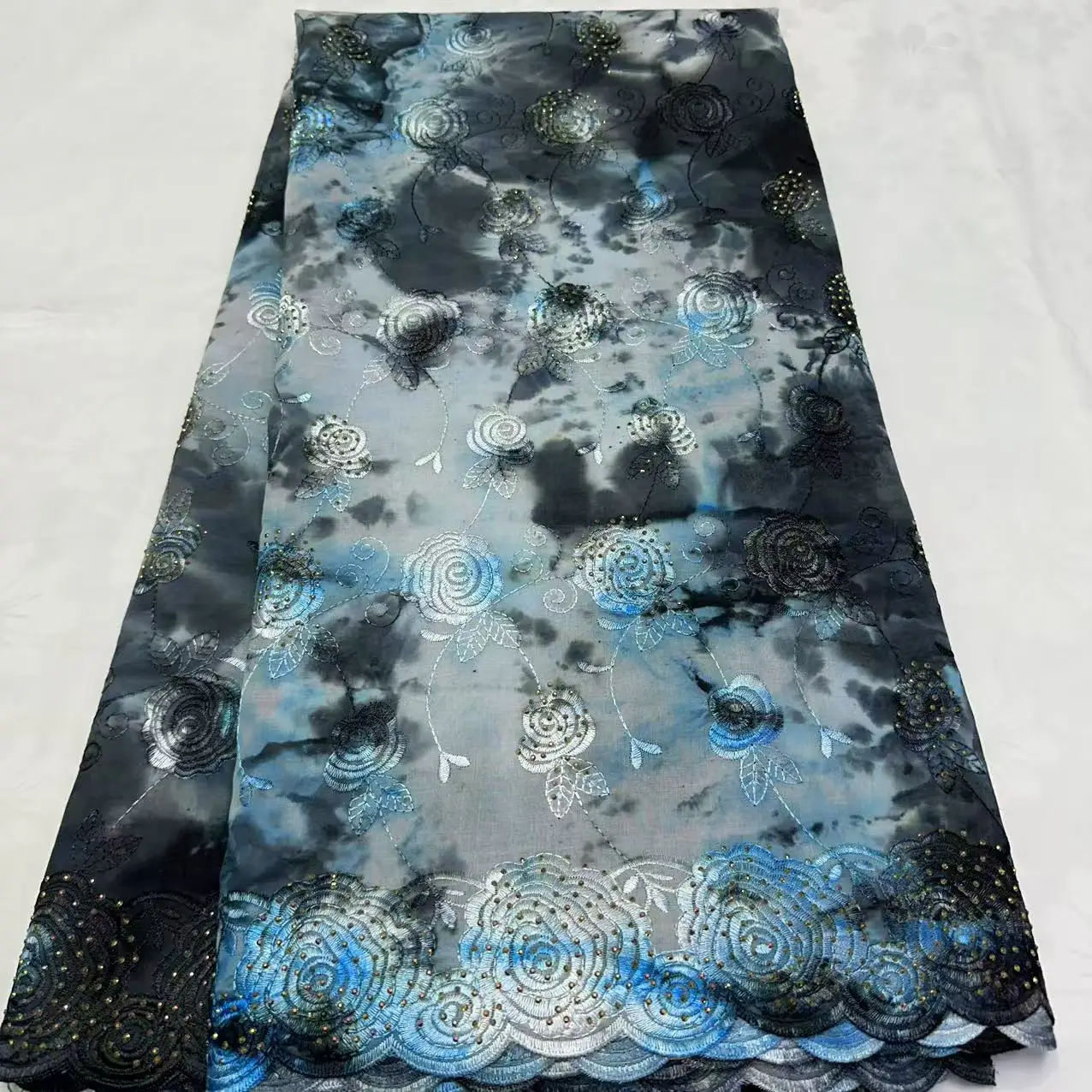 Latest Swiss Voile Lace 2025 High Quality African Nigerian Mesh Lace Fabric Cotton Damask Guipure Formal Prom Party Dress 5Yards
Latest Swiss Voile Lace 2025 High Quality African Nigerian Mesh Lace Fabric Cotton Damask Guipure Formal Prom Party Dress 5Yards