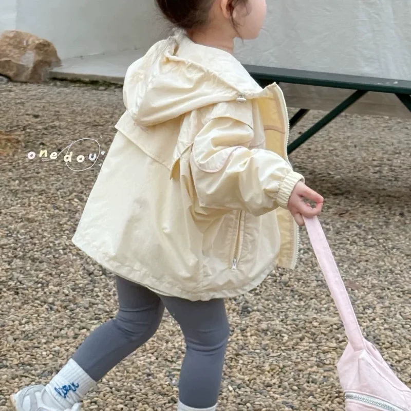2026 New Girls Windbreak Jackets Autumn Spring Kids Thin Zipper Tracksuit Coats Children Clothing Baby Hooded Trench Outerwear
2026 New Girls Windbreak Jackets Autumn Spring Kids Thin Zipper Tracksuit Coats Children Clothing Baby Hooded Trench Outerwear