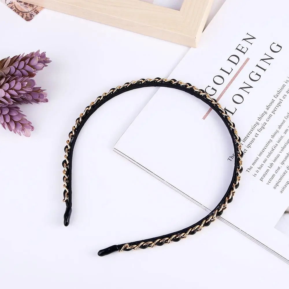 Simple Vintage Punk PU Leather Headwear Metal Chains Hair Accessories PU Chains Headband Women Hair Band Korean Hair Hoop
Simple Vintage Punk PU Leather Headwear Metal Chains Hair Accessories PU Chains Headband Women Hair Band Korean Hair Hoop
